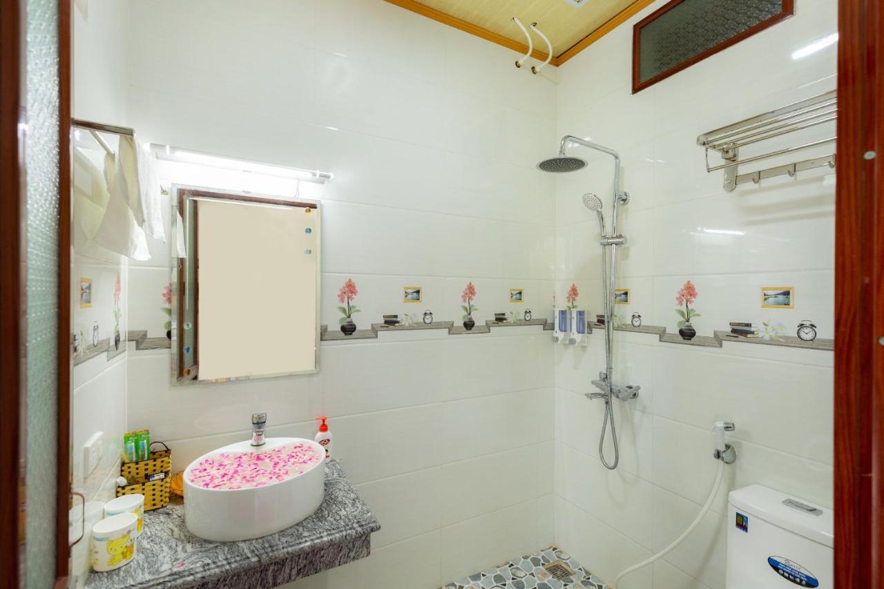 Tam Coc Lotus Flower Homestay Ninh Binh Exterior photo